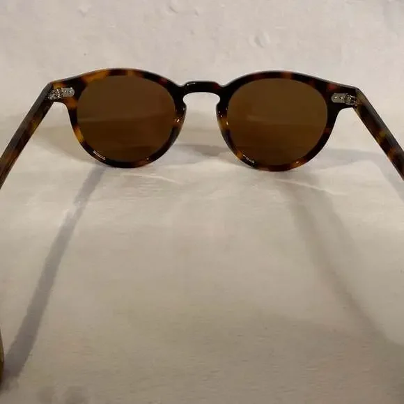AVAWAY Polarized Sunglasses for Small Face display picture 2